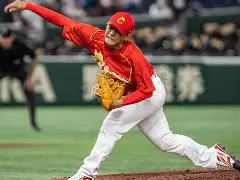 棒球预选赛掀起高潮，关中雷豹队绝杀三湘雄狮队，老将里程碑之夜——高压逼抢成功